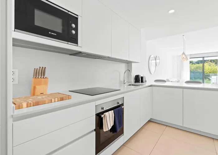 公寓 De Lujo En Elviria-marbella A Metros De La Playa