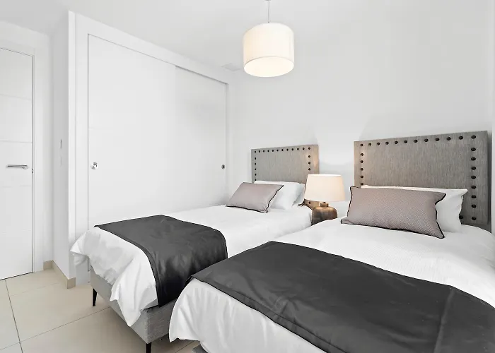 De Lujo En Elviria-marbella A Metros De La Playa Appartamento *